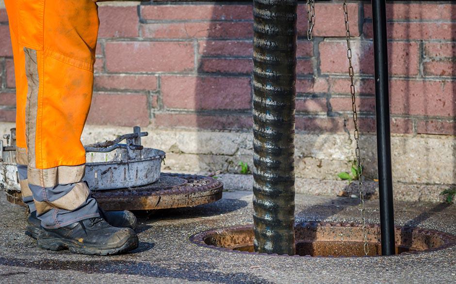 comment déboucher une canalisation Issy-les-Moulineaux